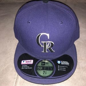 Colorado Rockies Fitted Baseball Cap